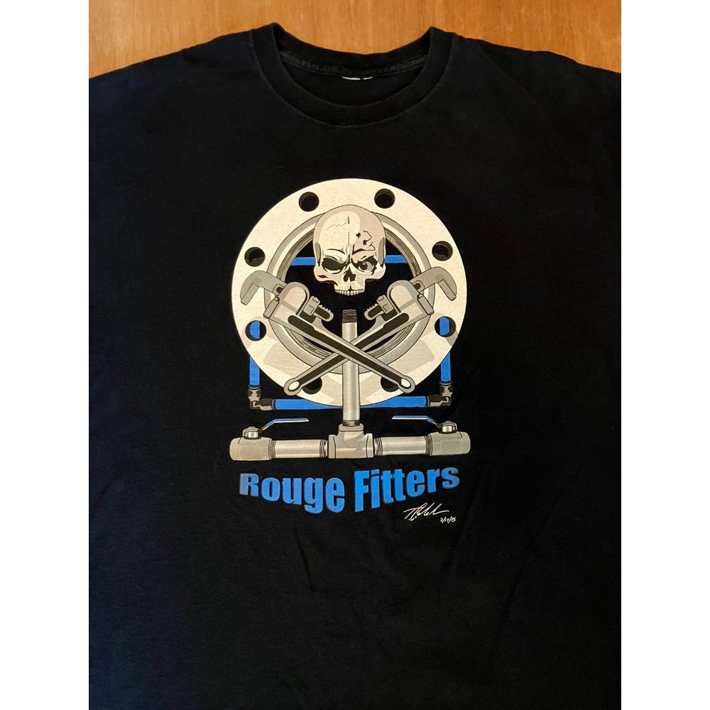 Pipe Fitters Tee Shirt River Rouge Michigan Detroit Skulls Wrenches Black Blue